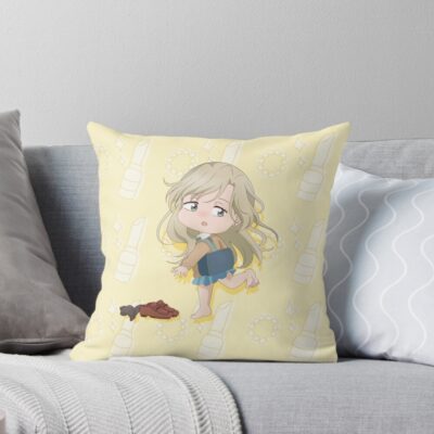 Chibi Yuzuki Murashige Throw Pillow